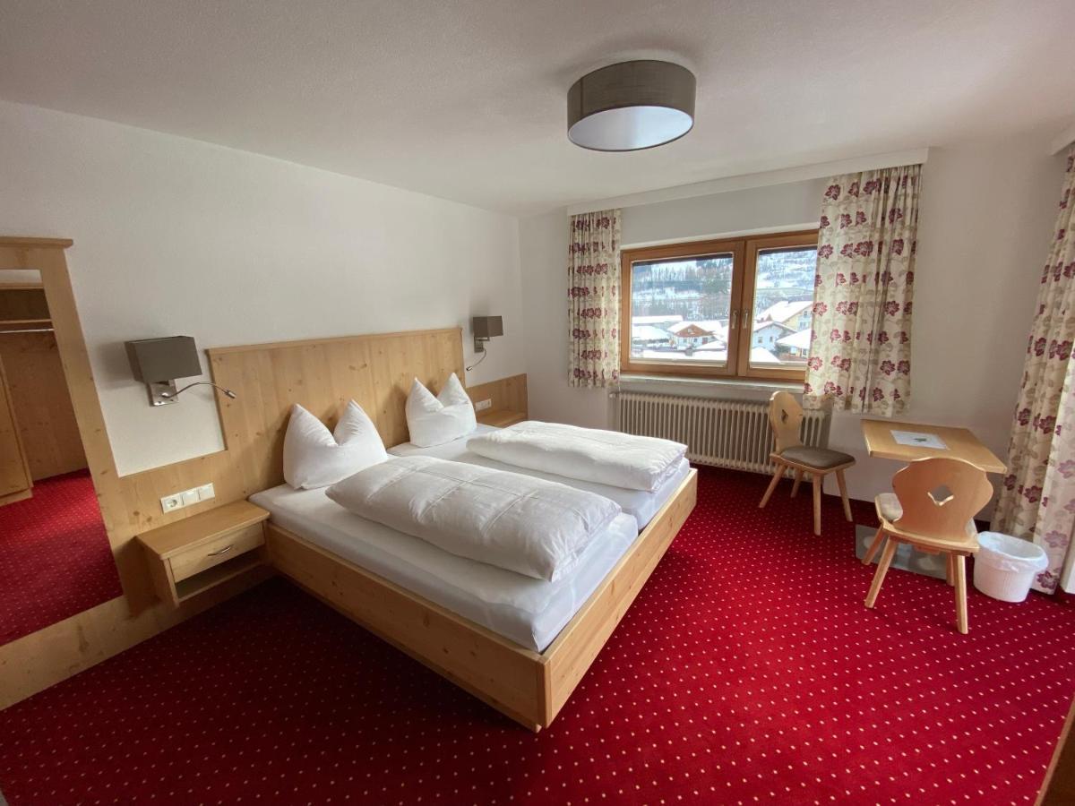 Pension Kandaharblick Pettneu am Arlberg Exterior foto